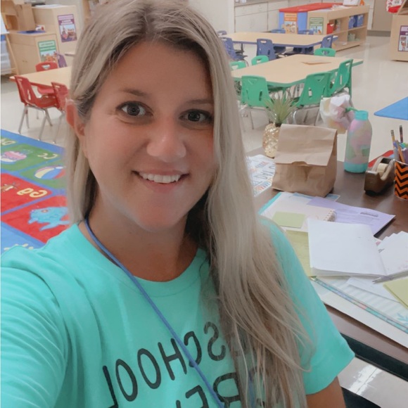 Meet your Posher, Susan - Picture 1 of 3